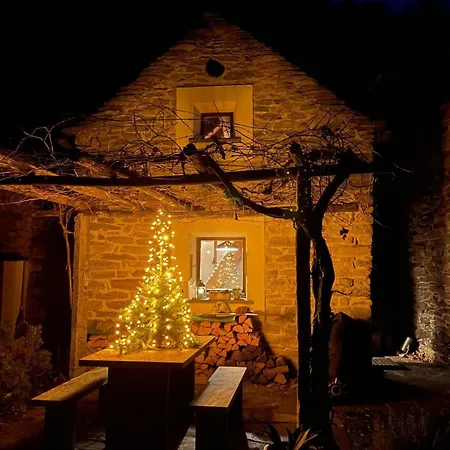 Rustico Dans Hameau Vue Verzasca * גורדולה