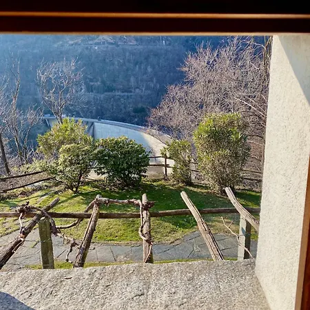 Rustico Dans Hameau Vue Verzasca Prázdninový dům Gordola