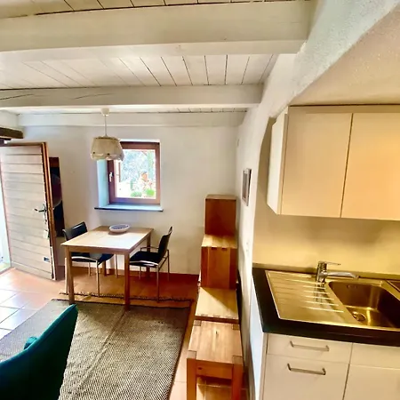 Rustico Dans Hameau Vue Verzasca