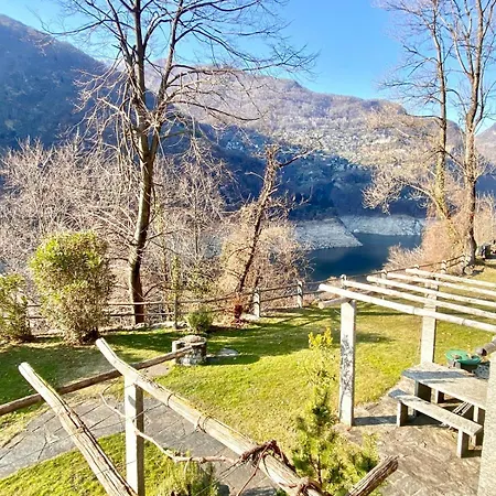 Feriehus Rustico Dans Hameau Vue Verzasca Gordola